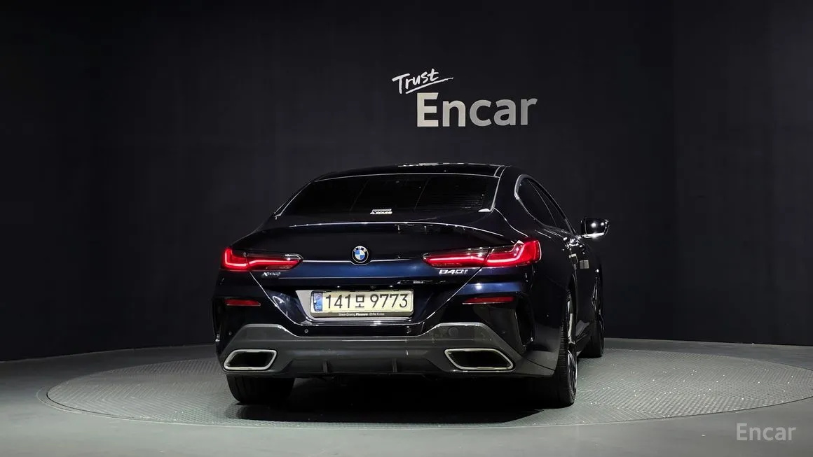 BMW 8-Series