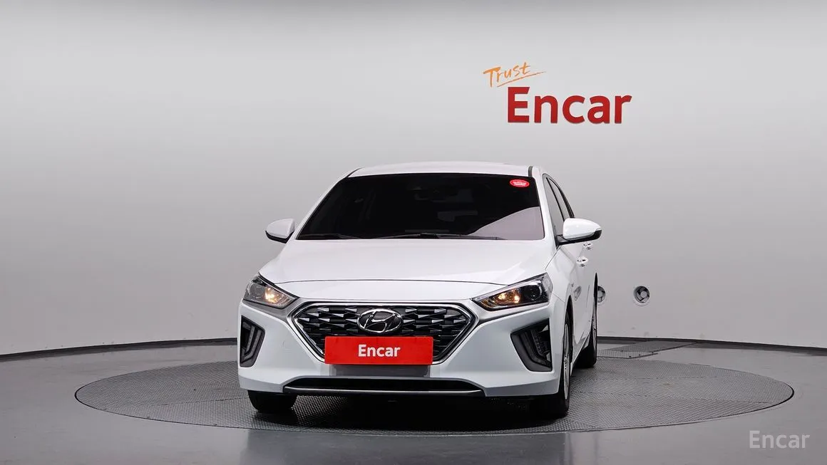 Hyundai Ioniq