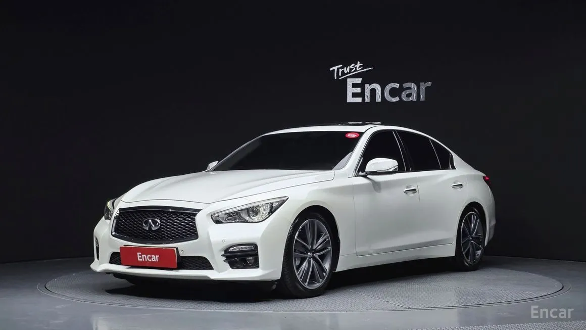 Infiniti Q50