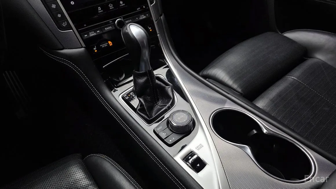Infiniti Q50