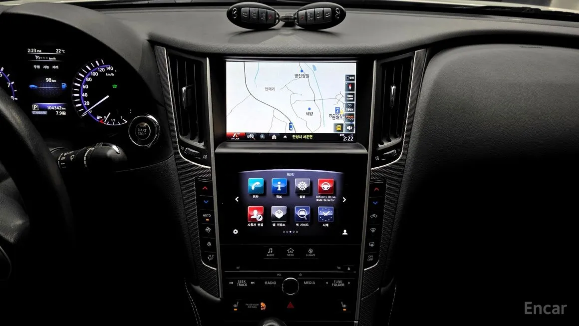 Infiniti Q50