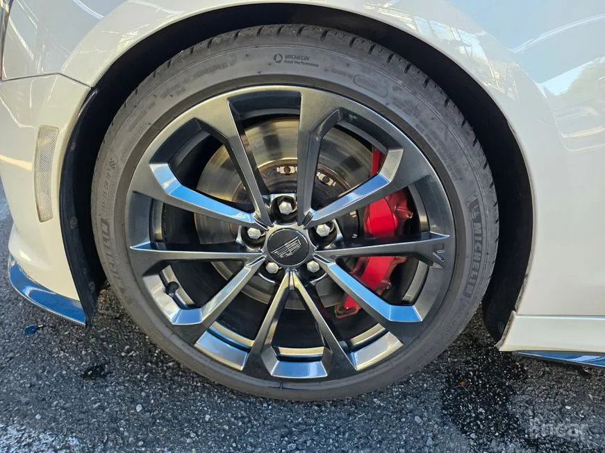 Cadillac ATS-V