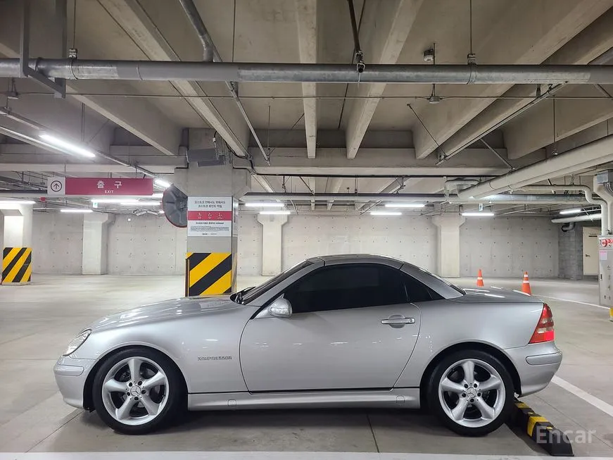 Mercedes-Benz SLK-Class