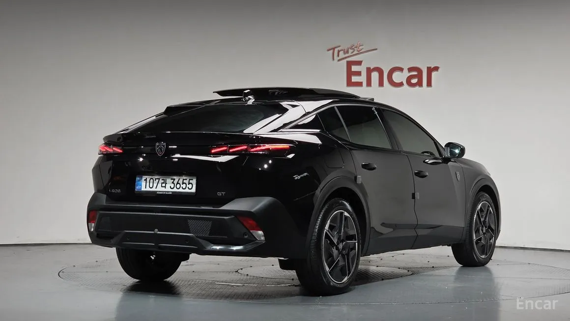 Peugeot 408