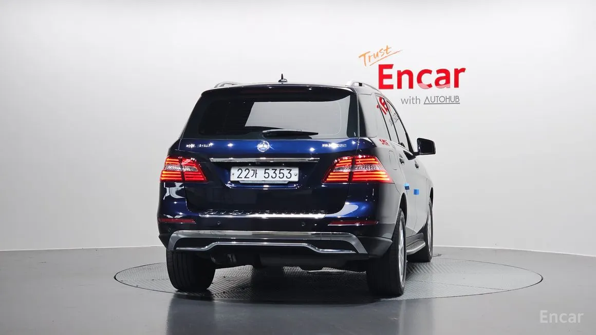 Mercedes-Benz M-class