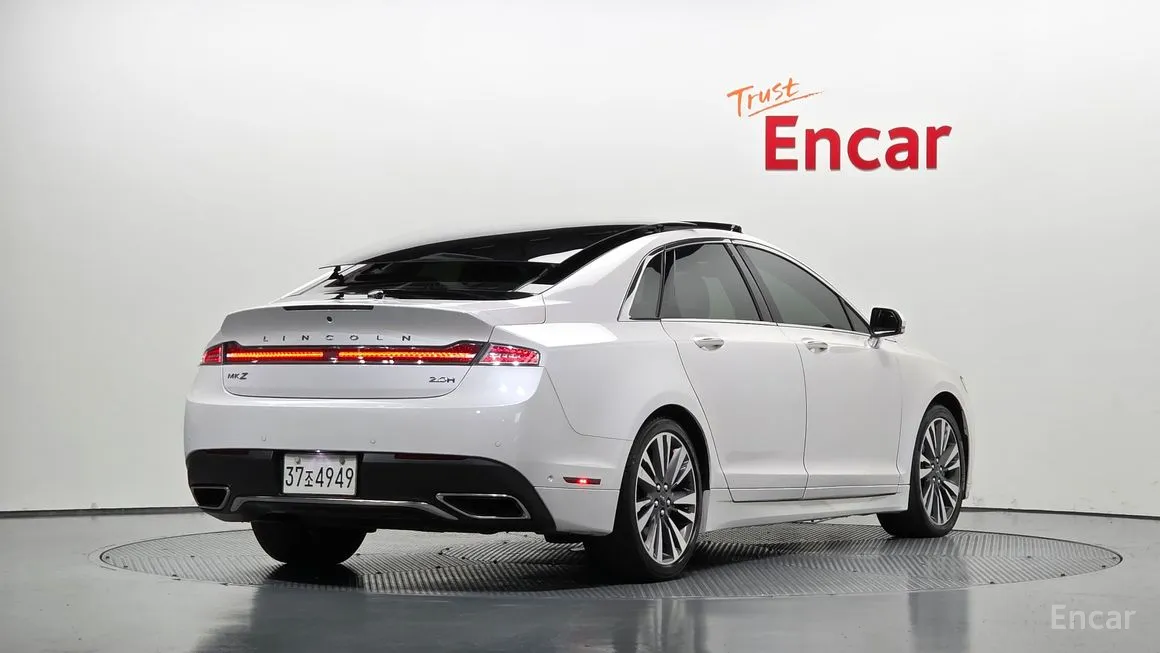 Lincoln MKZ