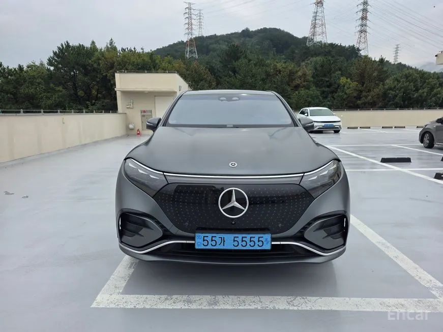 Mercedes-Benz EQS