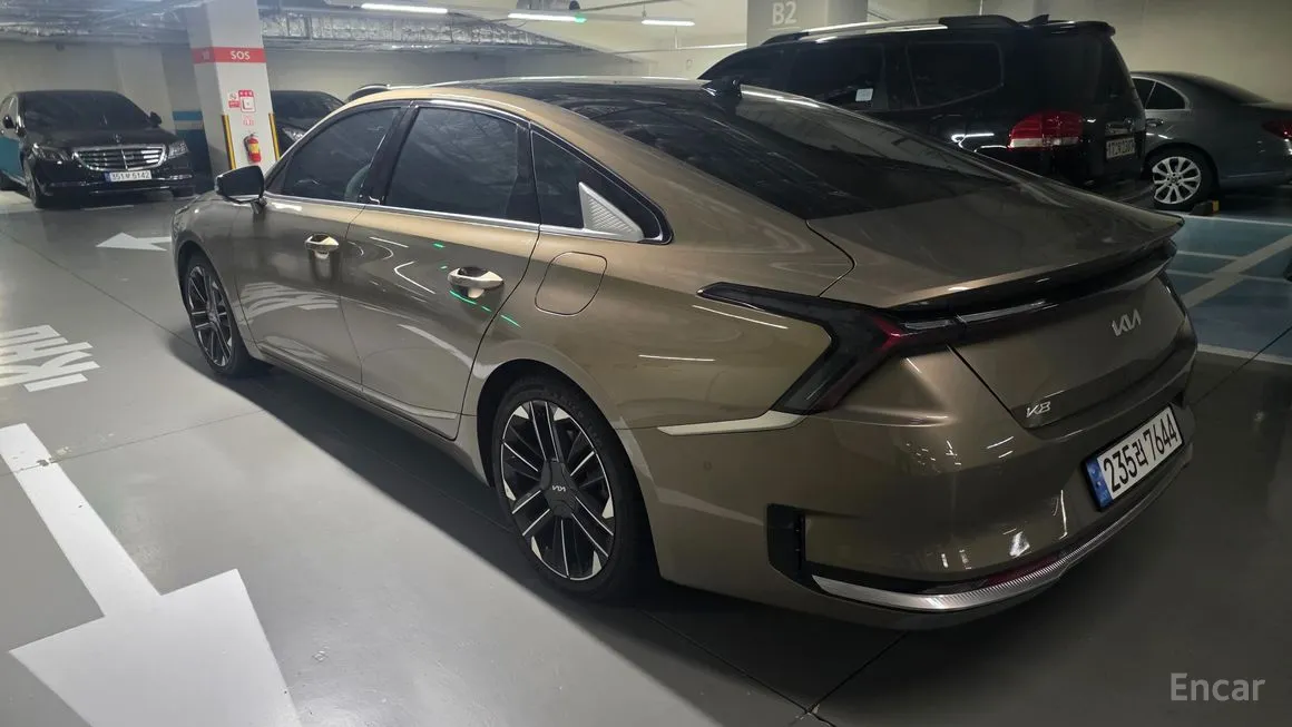 Kia K8