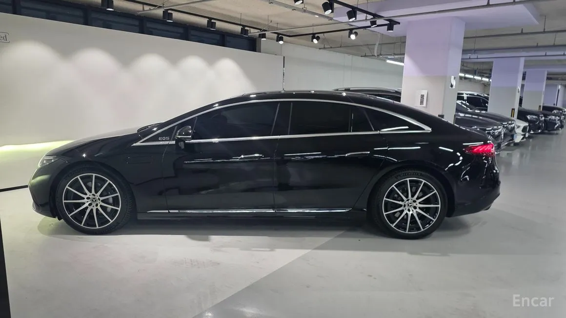 Mercedes-Benz EQS