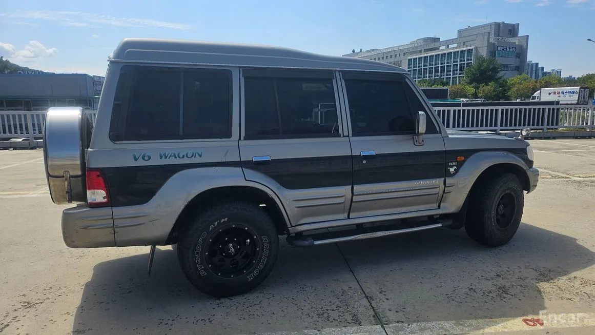 Hyundai Galloper