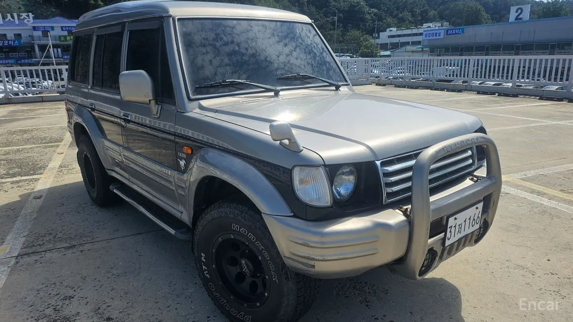 Hyundai Galloper