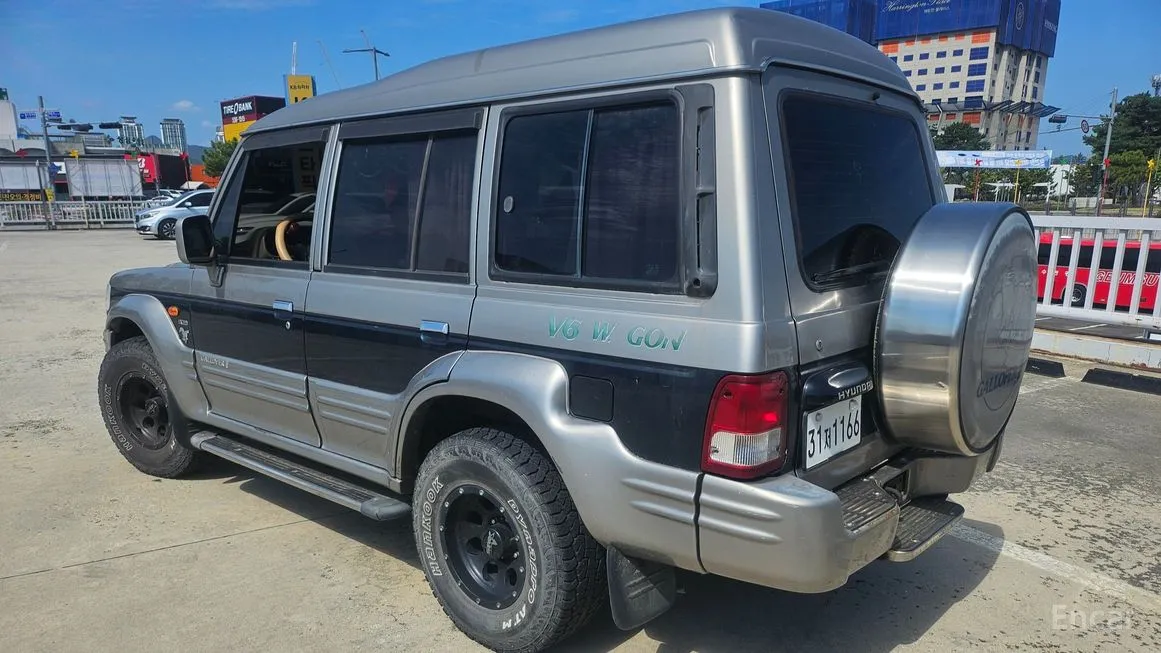 Hyundai Galloper