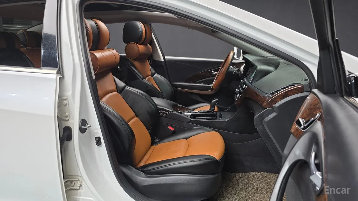 Hyundai Aslan