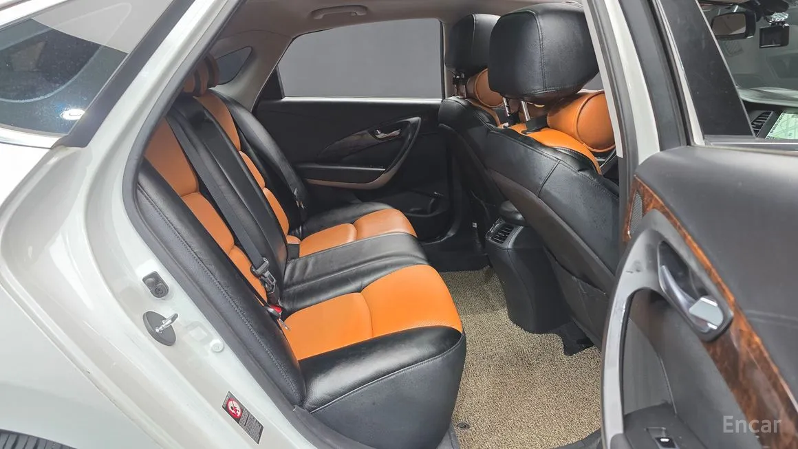 Hyundai Aslan