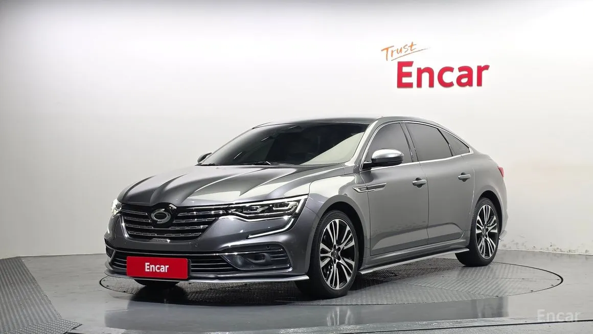 Renault SM6