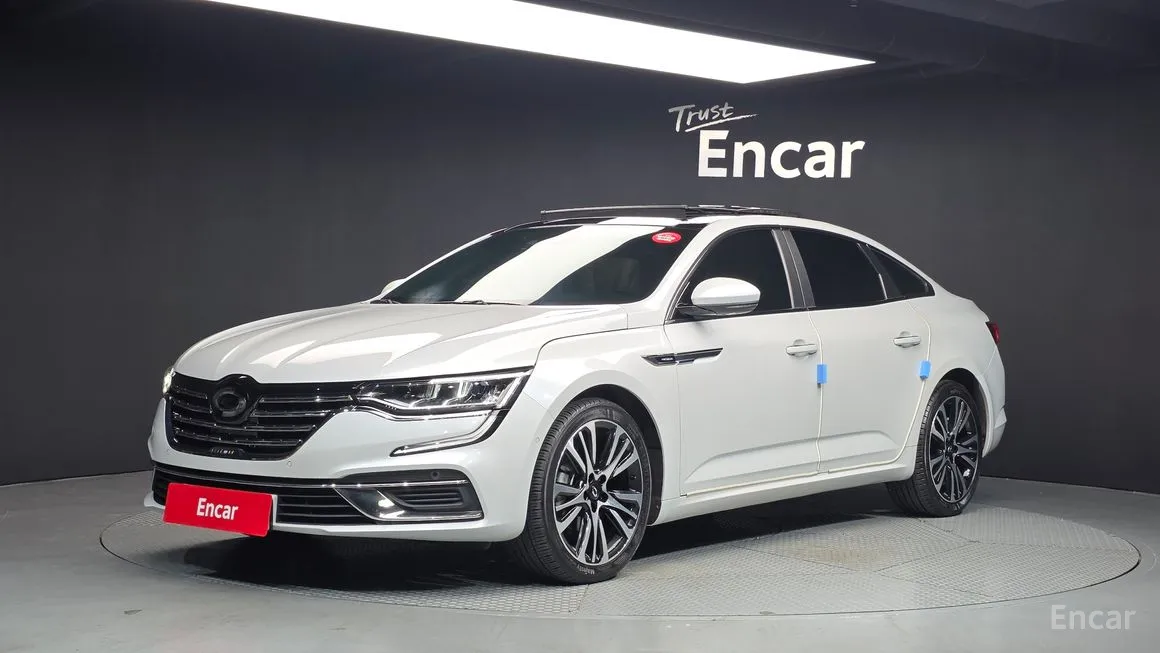 Renault SM6