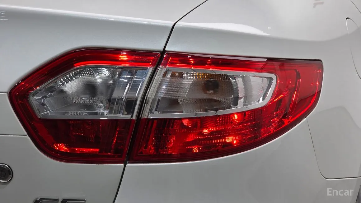Renault SM3