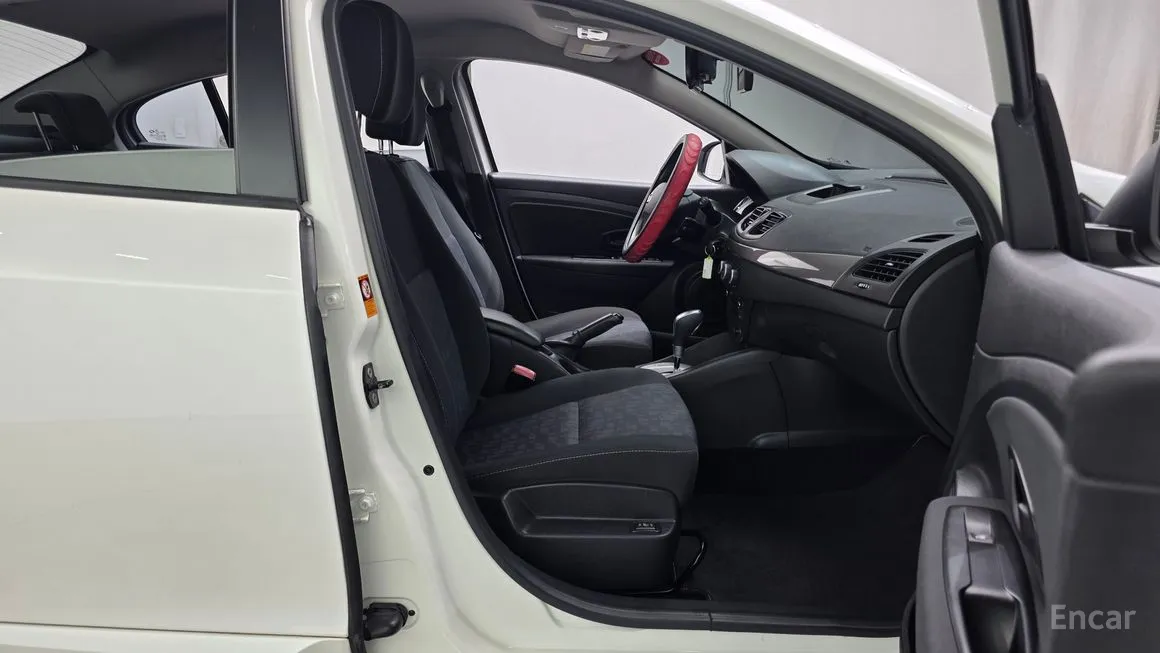 Renault SM3