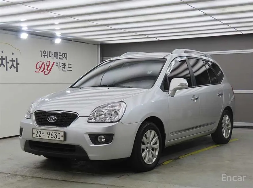 Kia Carens
