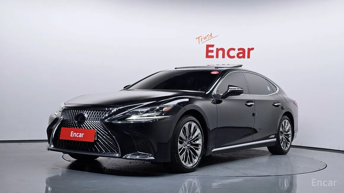 Lexus LS