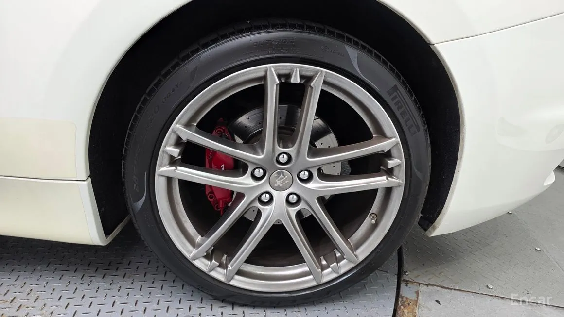 Maserati GranTurismo
