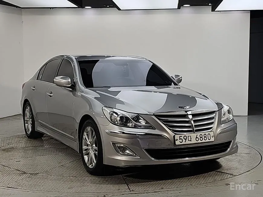 Hyundai Genesis