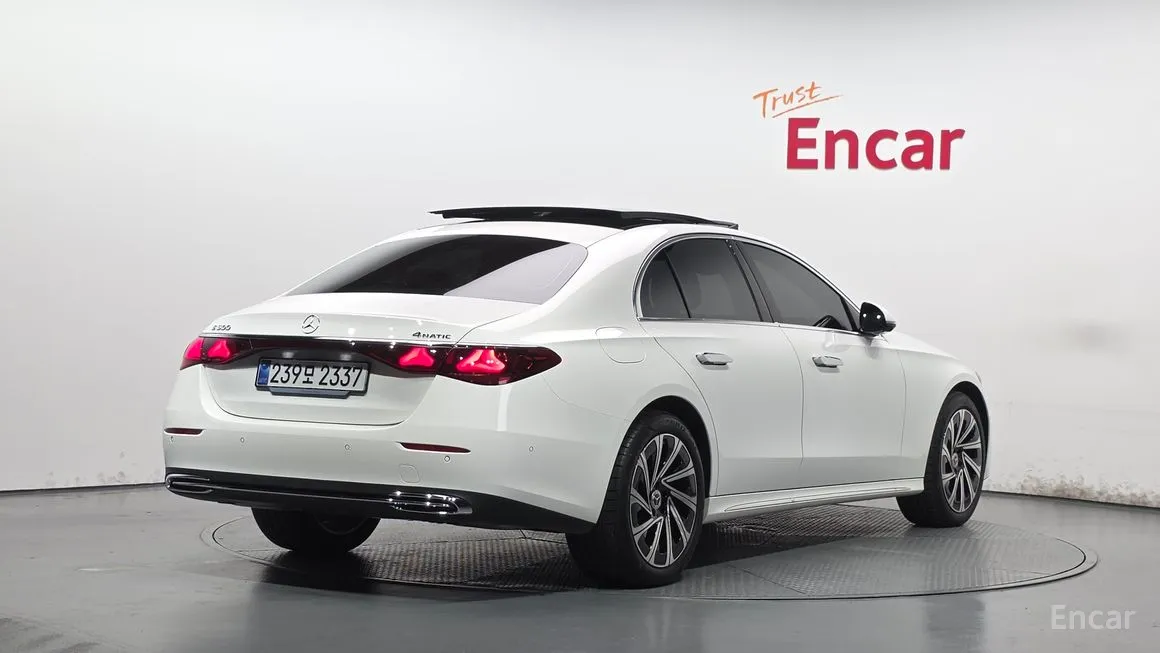 Mercedes-Benz E-Class