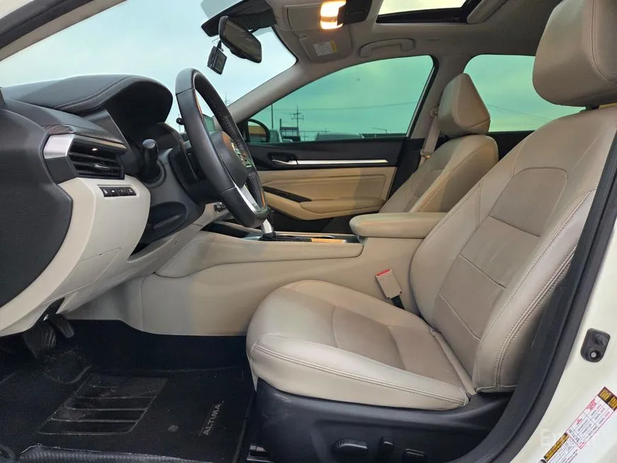 Nissan Altima