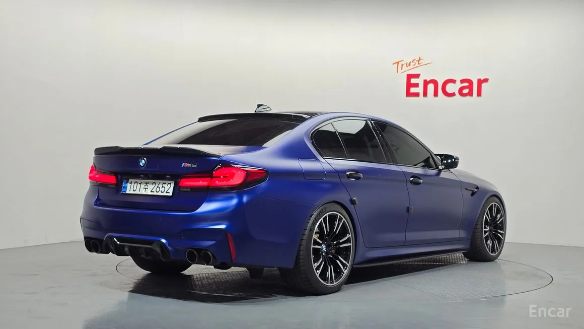 BMW M5