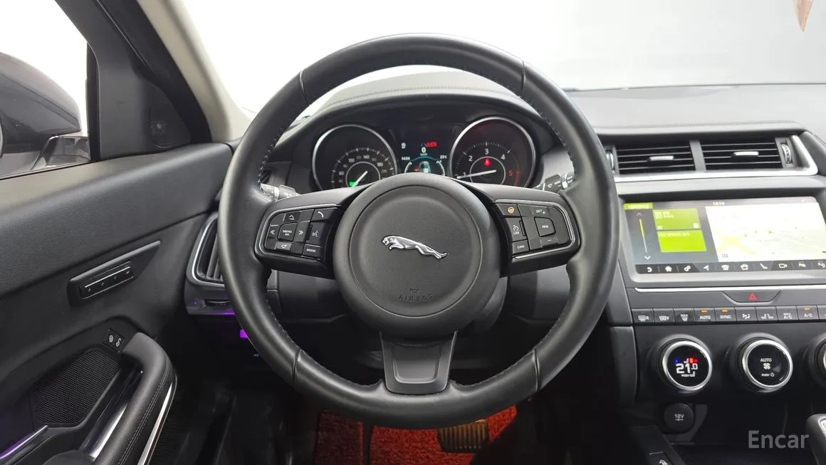 Jaguar E-PACE