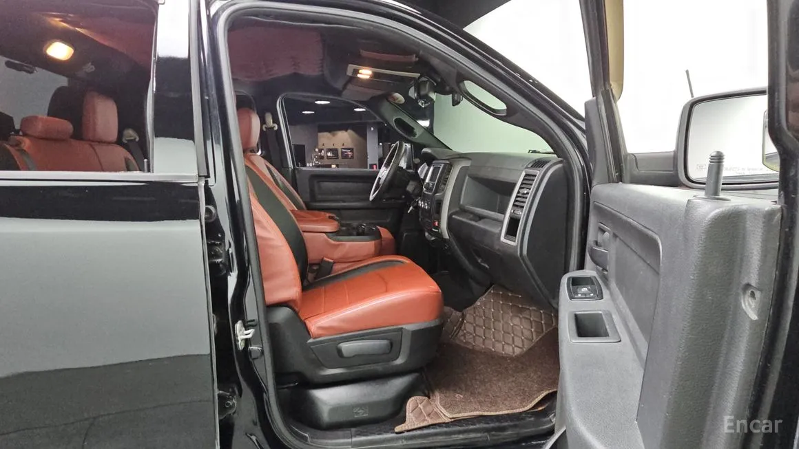 Dodge Ram Pick Up