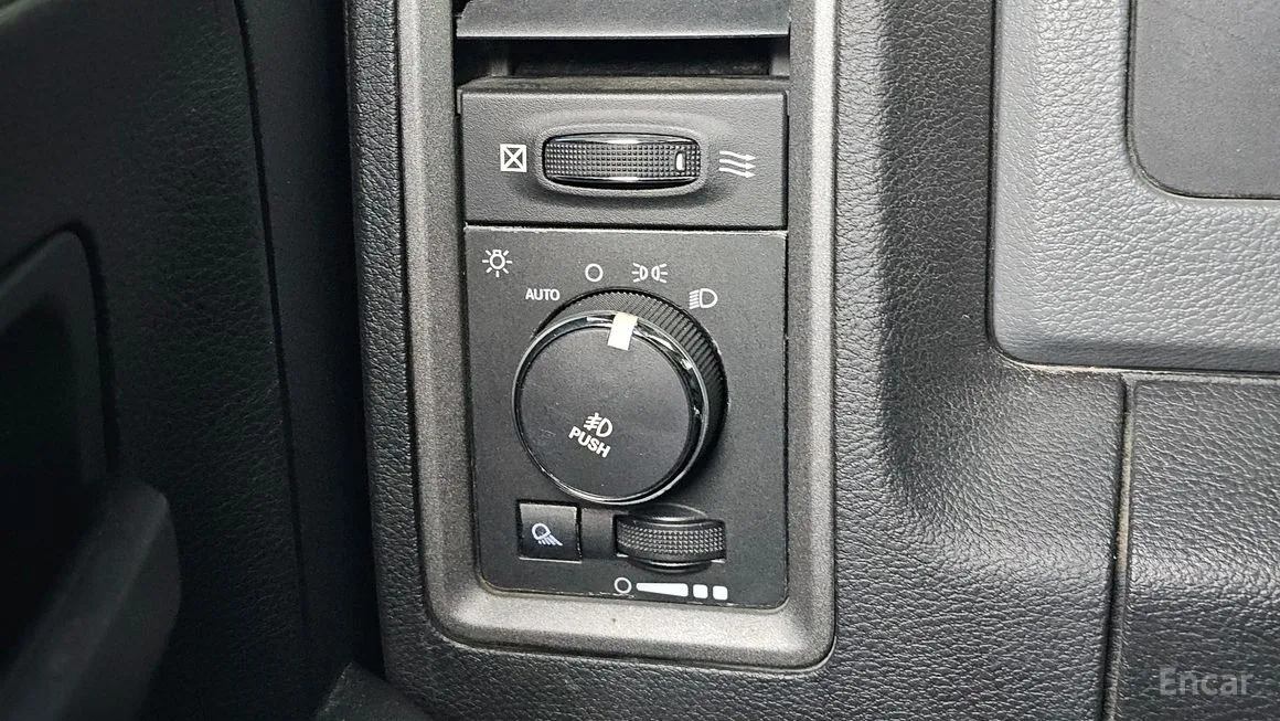 Dodge Ram Pick Up