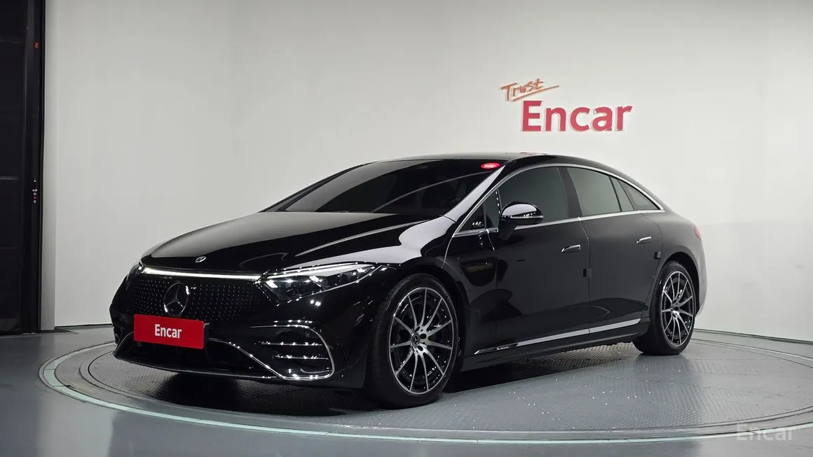 Mercedes-Benz EQS