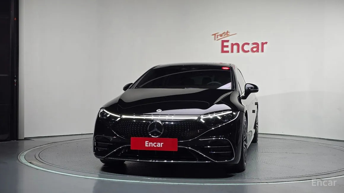 Mercedes-Benz EQS