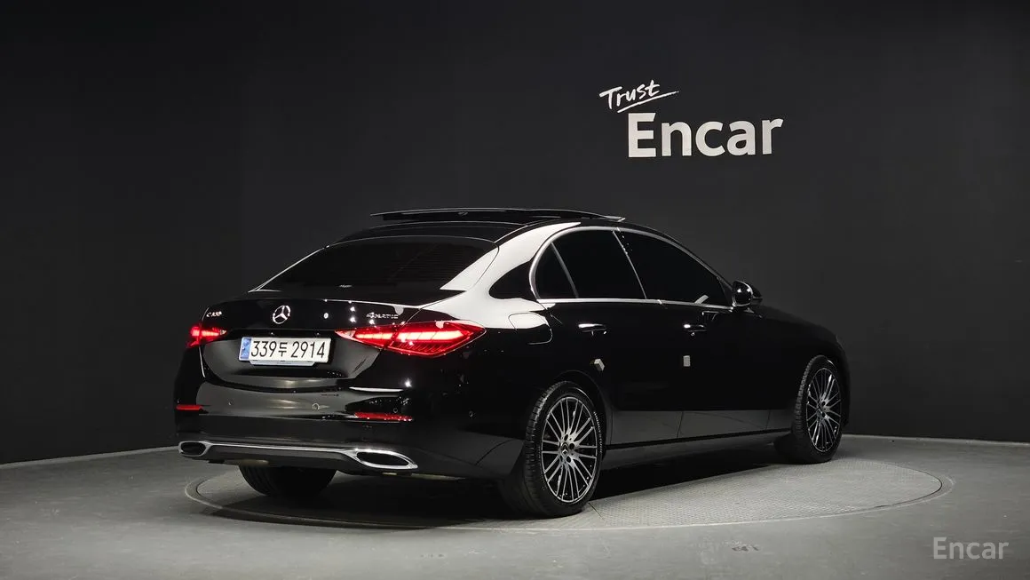 Mercedes-Benz C-Class