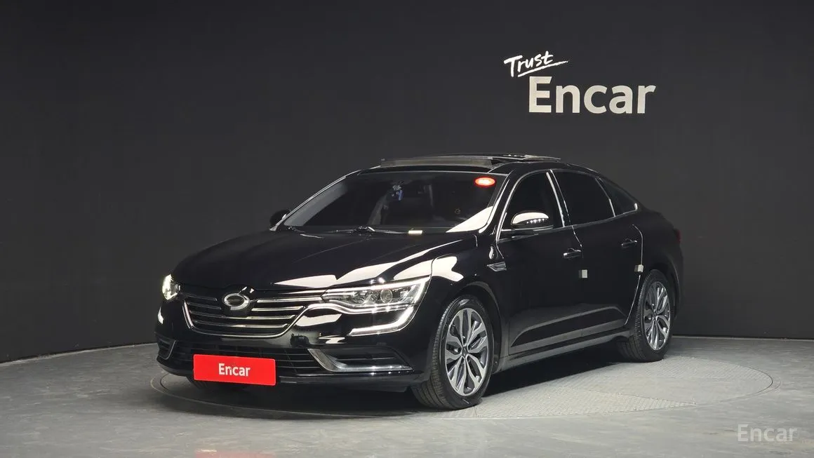 Renault SM6
