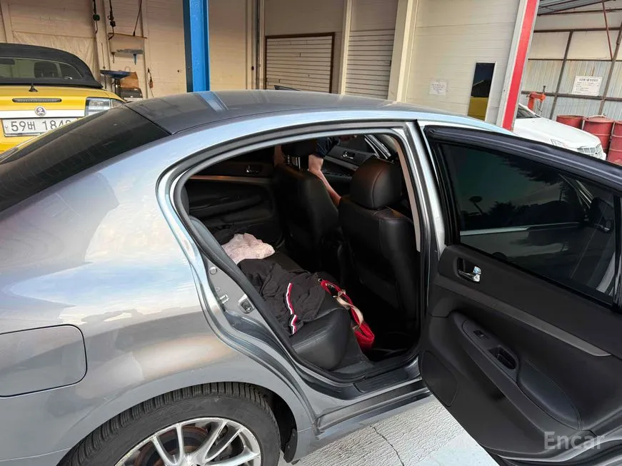 Infiniti G