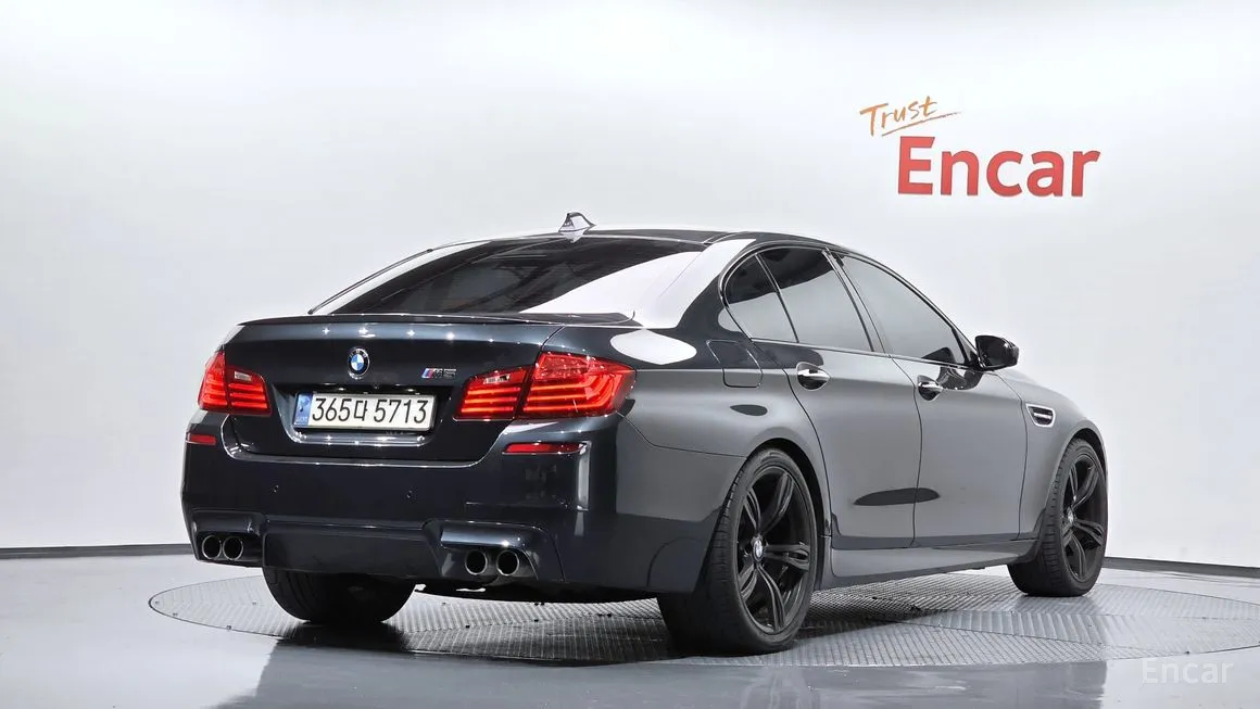 BMW M5