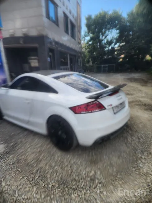 Audi TTS