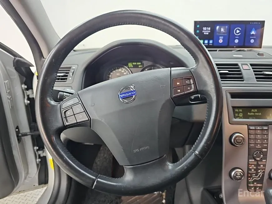 Volvo S40