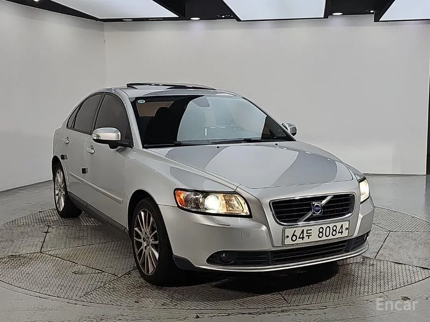 Volvo S40