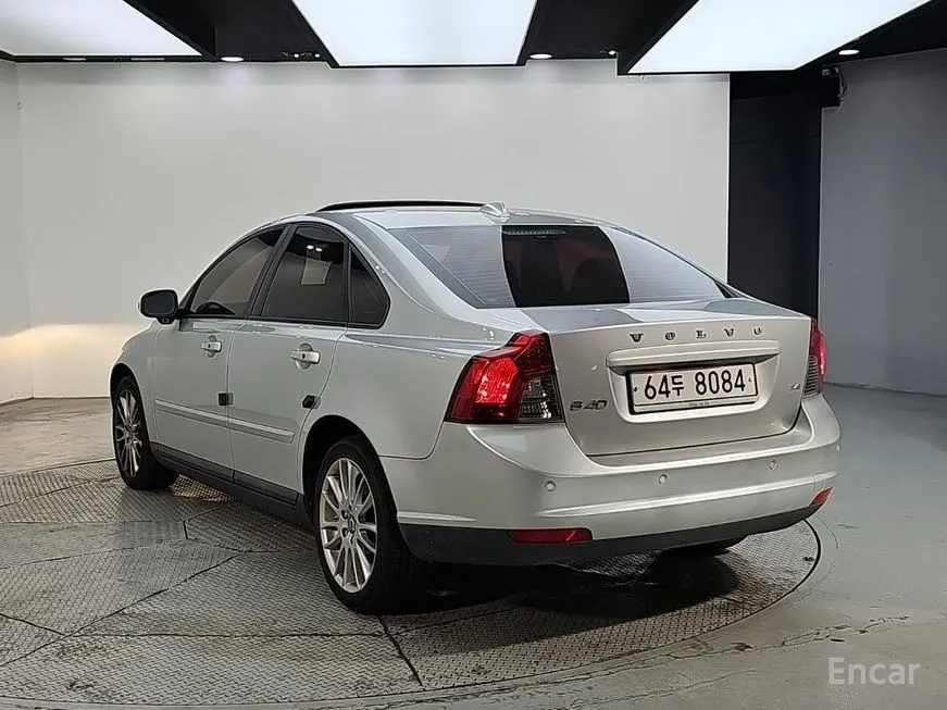Volvo S40