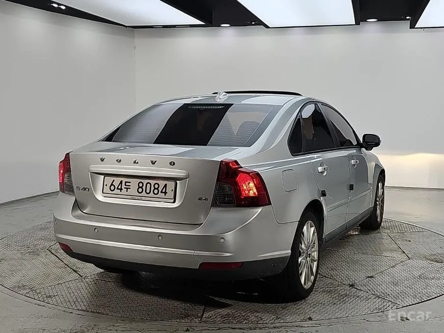 Volvo S40