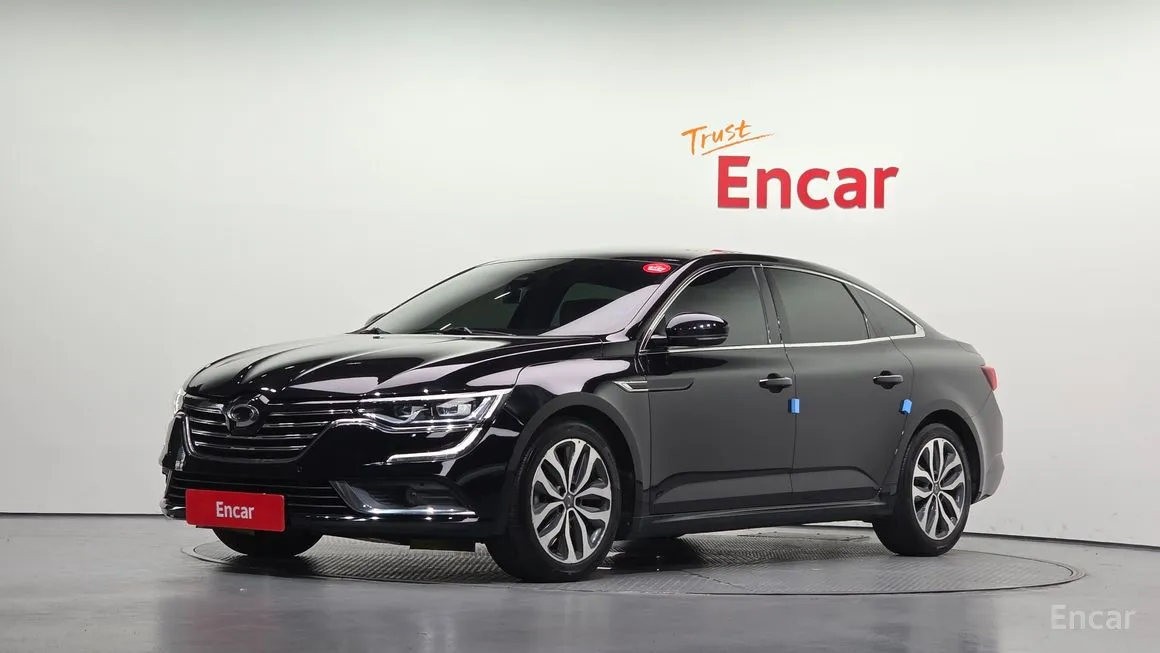 Renault SM6