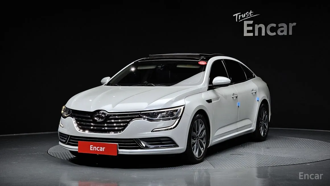 Renault SM6