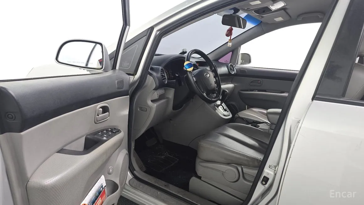 Kia Carens