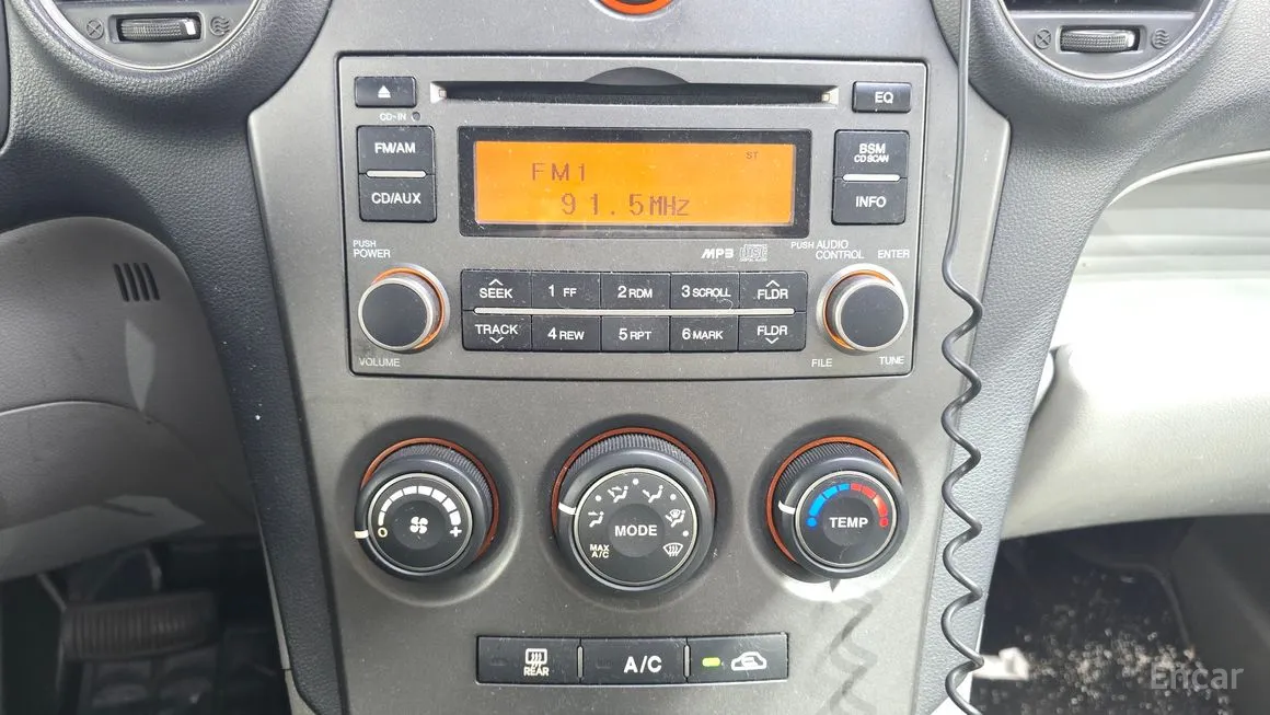 Kia Carens