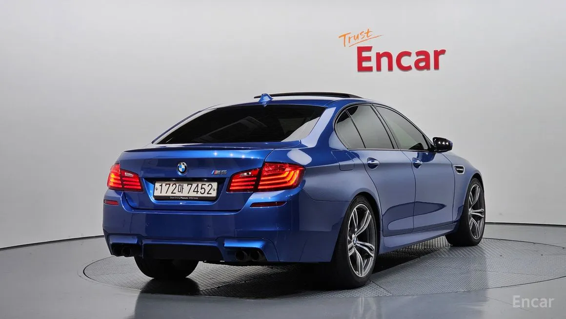BMW M5