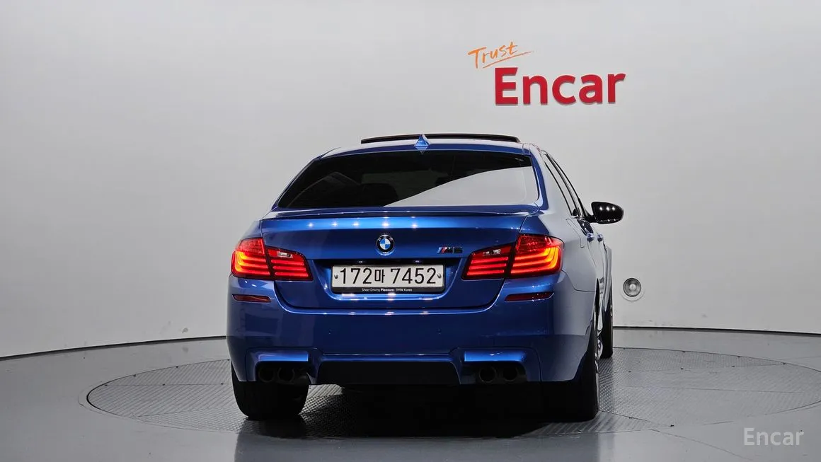 BMW M5