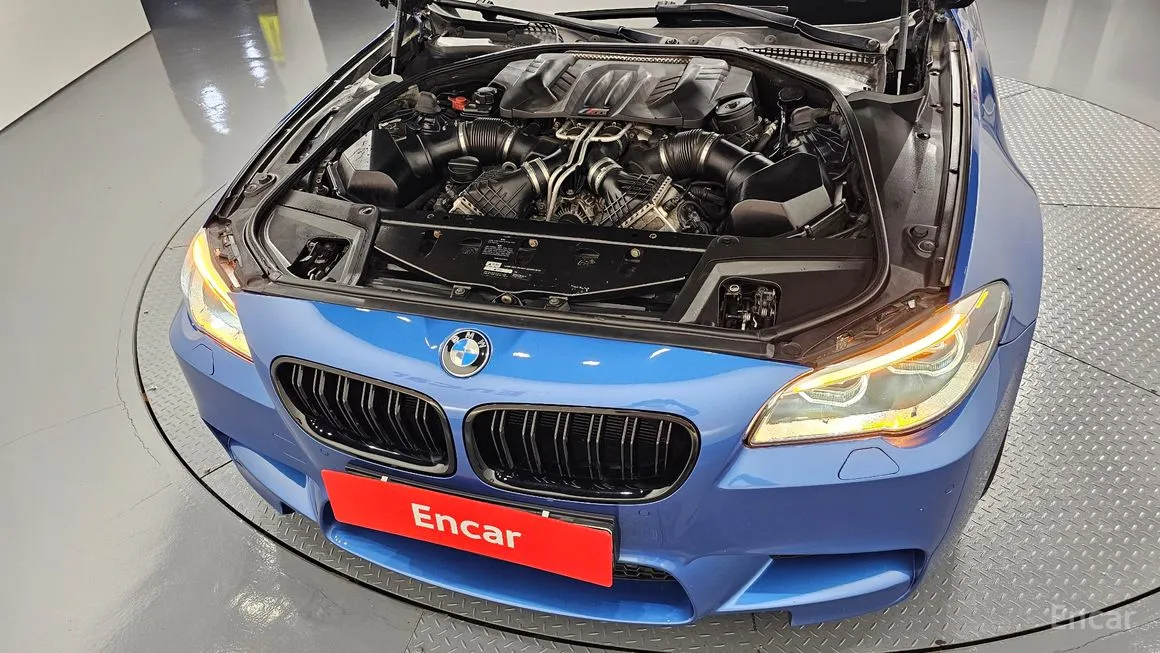 BMW M5